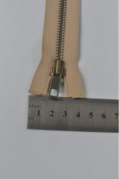 ZIP090 5號拉鏈 開尾單頭拉鏈  青古銅金屬拉鏈  不設單獨拉鍊訂購 正面照